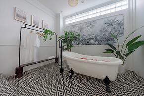 Hanoi Opera Homestay