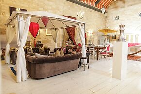Artisan Hall Stunning Grandeur Cotswolds