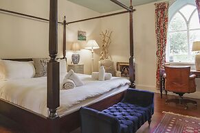 Artisan Hall Stunning Grandeur Cotswolds