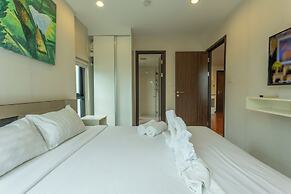 Everything walking  Gym Sauna Beach c120