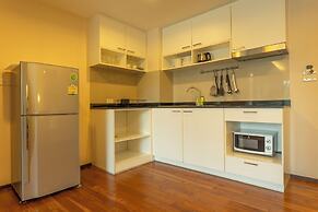 Everything walking  Gym Sauna Beach c120