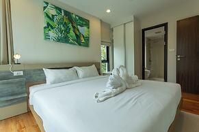 Everything walking  Gym Sauna Beach c120