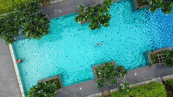 Everything walking  Gym Sauna Beach c120