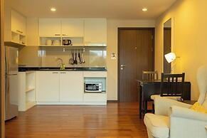 Everything walking  Gym Sauna Beach c120