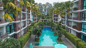 Everything walking  Gym Sauna Beach c120