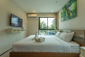 Everything walking  Gym Sauna Beach c120