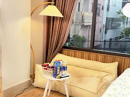 Corgi House Beachstay Da Nang