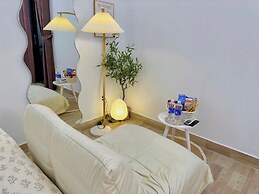 Corgi House Beachstay Da Nang
