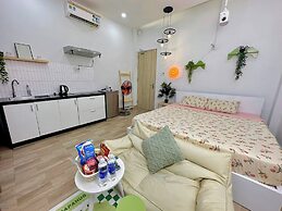Corgi House Beachstay Da Nang
