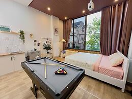 Corgi House Beachstay Da Nang