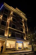 Matina Suites and Spa