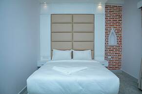 Matina Suites and Spa