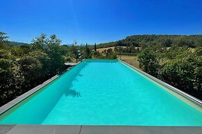 Eve House - Sleeps 4 - Exclusive Pool