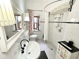 Eve House - Sleeps 4 - Exclusive Pool