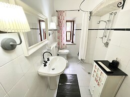 Eve House - Sleeps 4 - Exclusive Pool