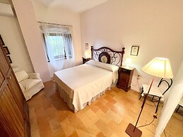 Eve House - Sleeps 4 - Exclusive Pool