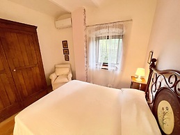 Eve House - Sleeps 4 - Exclusive Pool