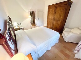 Eve House - Sleeps 4 - Exclusive Pool