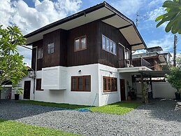 Once Again Hostel in chaing mai