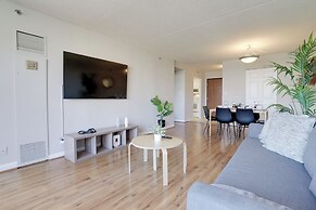 Work + Rest in DC Apartments