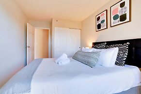 Work + Rest in DC Apartments