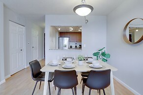 Work + Rest in DC Apartments