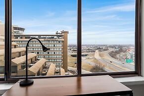 Work + Rest in DC Apartments