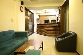 Hotel Dev Palace Ahmedabad