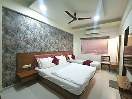 Hotel Dev Palace Ahmedabad