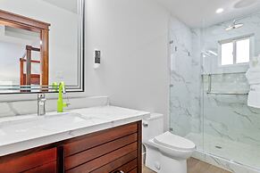 Royal Kahal Beach Resort