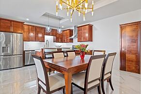 Royal Kahal Beach Resort