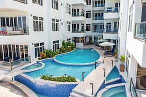 Royal Kahal Beach Resort