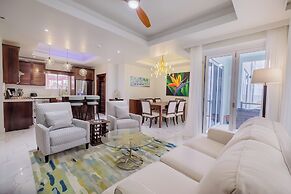 Royal Kahal Beach Resort