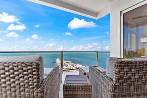 Royal Kahal Beach Resort