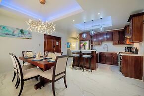 Royal Kahal Beach Resort