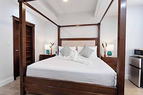 Royal Kahal Beach Resort