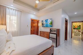 Royal Kahal Beach Resort