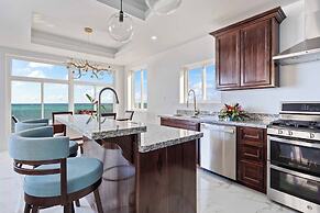 Royal Kahal Beach Resort