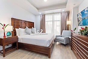 Royal Kahal Beach Resort