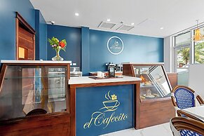 Royal Kahal Beach Resort