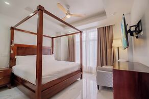 Royal Kahal Beach Resort