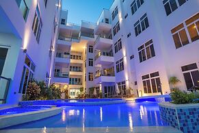 Royal Kahal Beach Resort