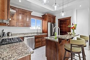 Royal Kahal Beach Resort