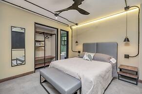 Nutibara Express by HOUSY HOST