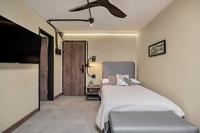 Nutibara Express by HOUSY HOST