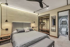 Nutibara Express by HOUSY HOST