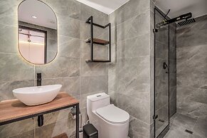 Nutibara Express by HOUSY HOST