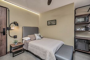 Nutibara Express by HOUSY HOST