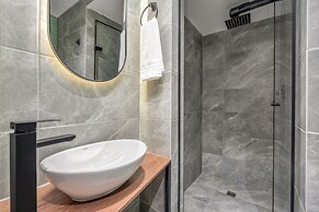 Nutibara Express by HOUSY HOST