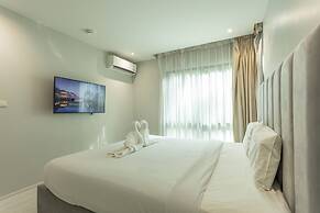 Great Location everything you need  c124